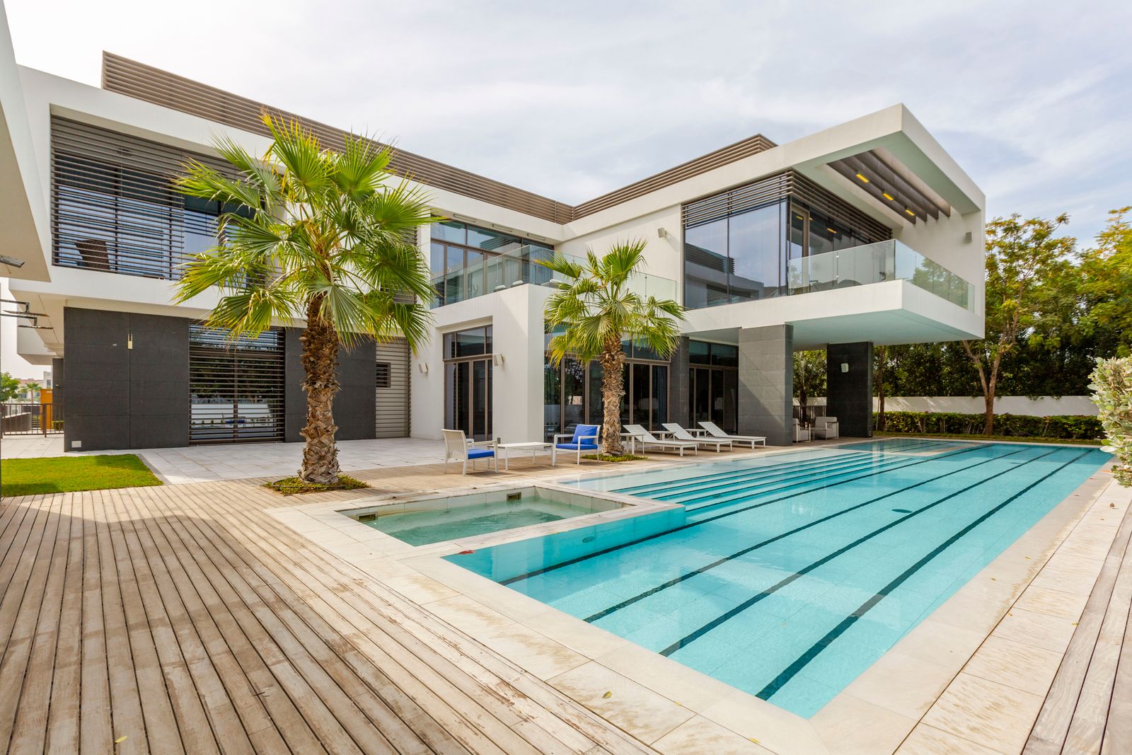 Villa Palmar, Emirates Hills